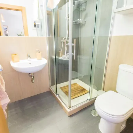 Descubrehome Castellar Apartment Seville
